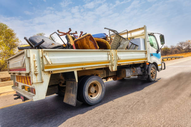Best Retail Junk Removal  in Shawnee, KS